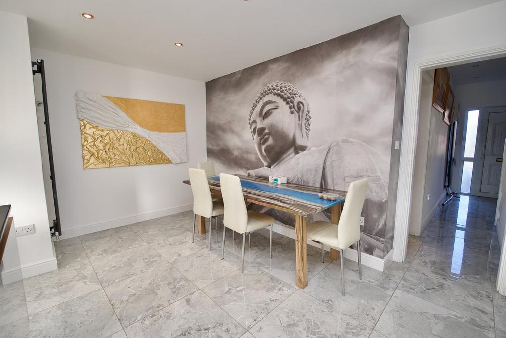 Dunster Place, Coventry, CV6 2 bed semidetached house for sale £200,000