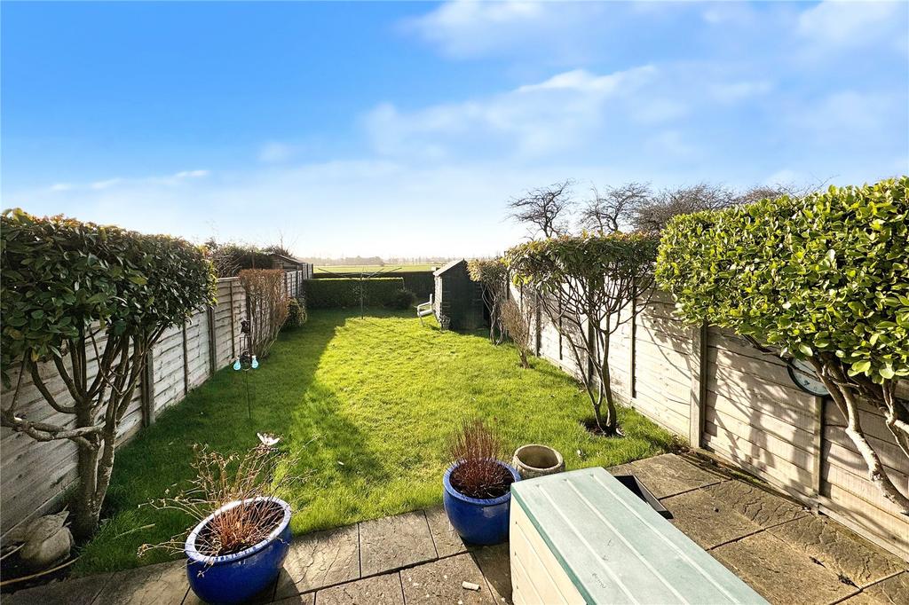 Arundel Road, Poling, Arundel, West Sussex 3 bed terraced house for sale £335,000