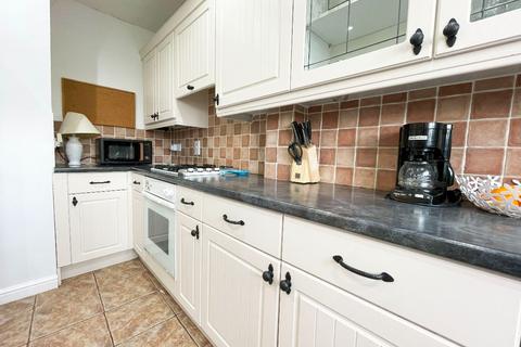 37 Bedale Road, Romford, RM3 9TU