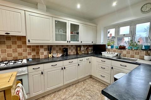 37 Bedale Road, Romford, RM3 9TU