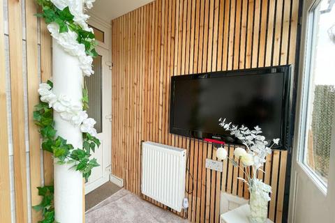 37 Bedale Road, Romford, RM3 9TU