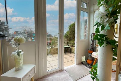 37 Bedale Road, Romford, RM3 9TU