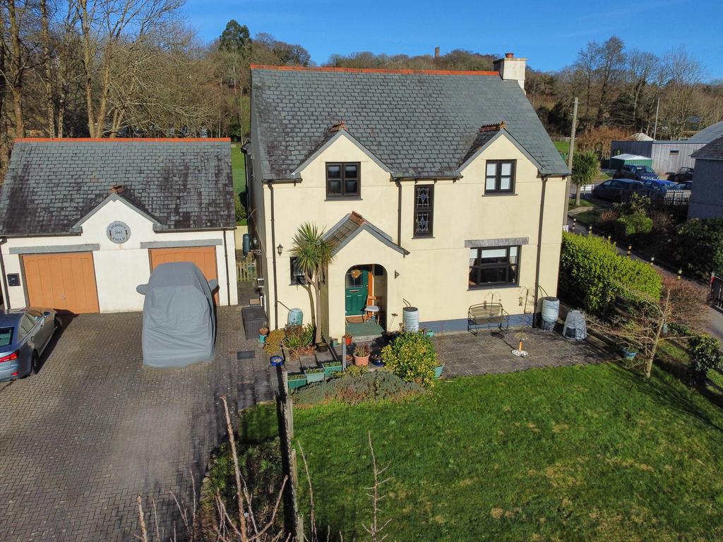 School Road, CALLINGTON PL17 4 bed detached house for sale £490,000