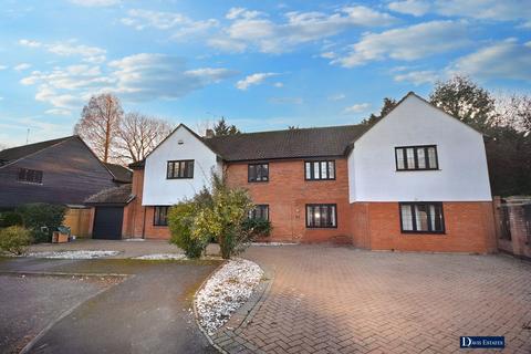 6 bedroom detached house for sale, Maybush Road, Emerson Park, Hornchurch, RM11