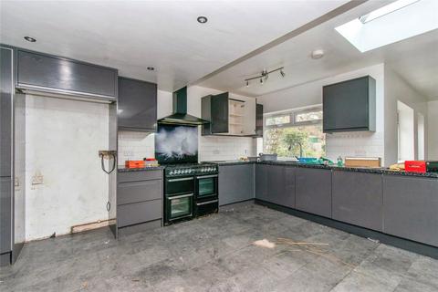 12 Bradgate Drive, Wigston, LE18 1HA
