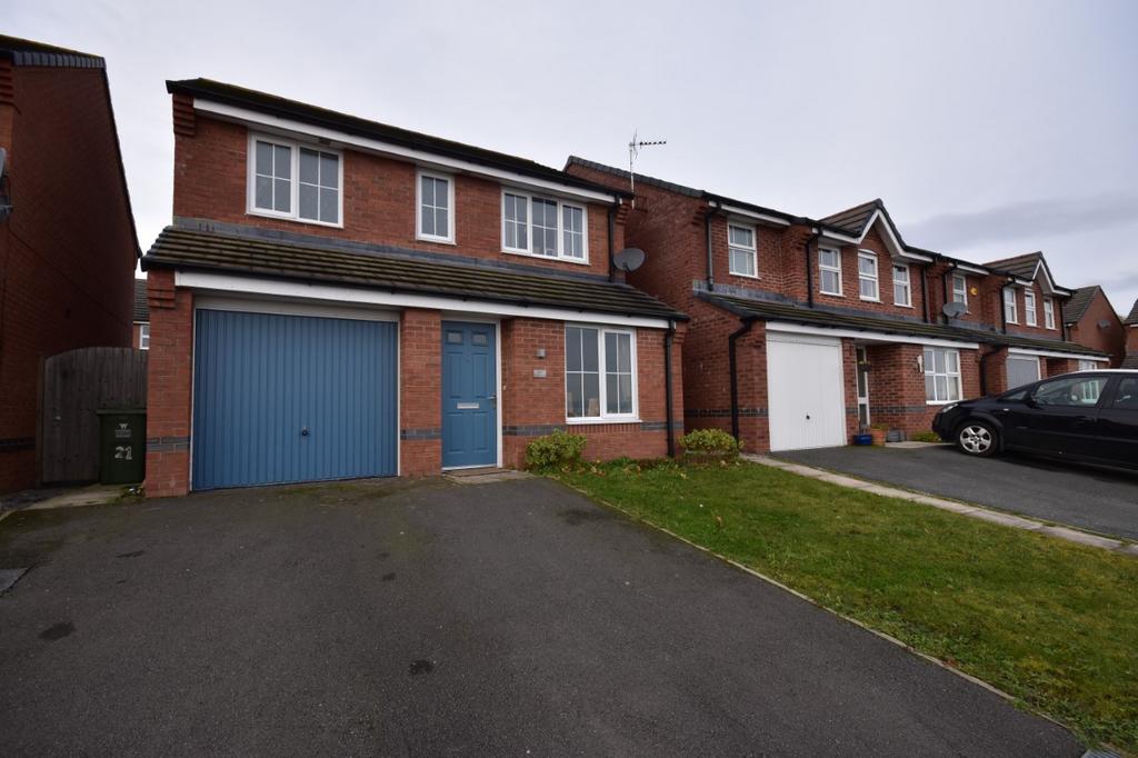 Clifton Avenue, Brymbo, LL11 3 bed detached house for sale £240,000