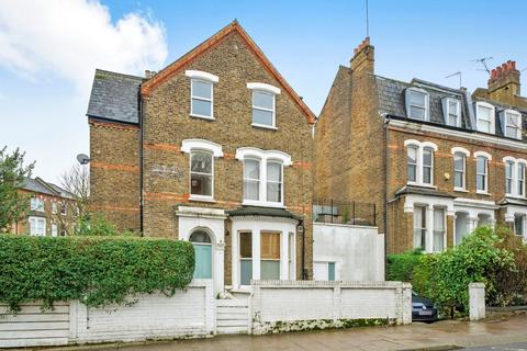 B, 219 Tufnell Park Road, London, N19 5EP