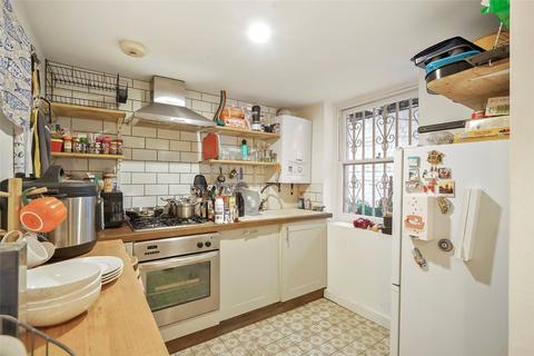 B, 219 Tufnell Park Road, London, N19 5EP