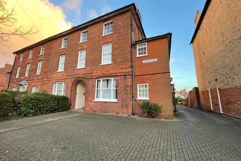 1 bedroom flat to rent, The Crescent, Bedford, MK40