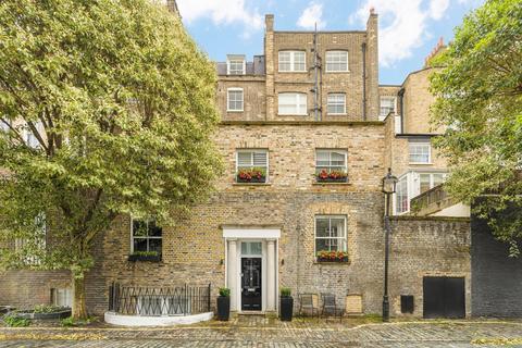 3 bedroom house for sale, Montagu Mews West, London W1H