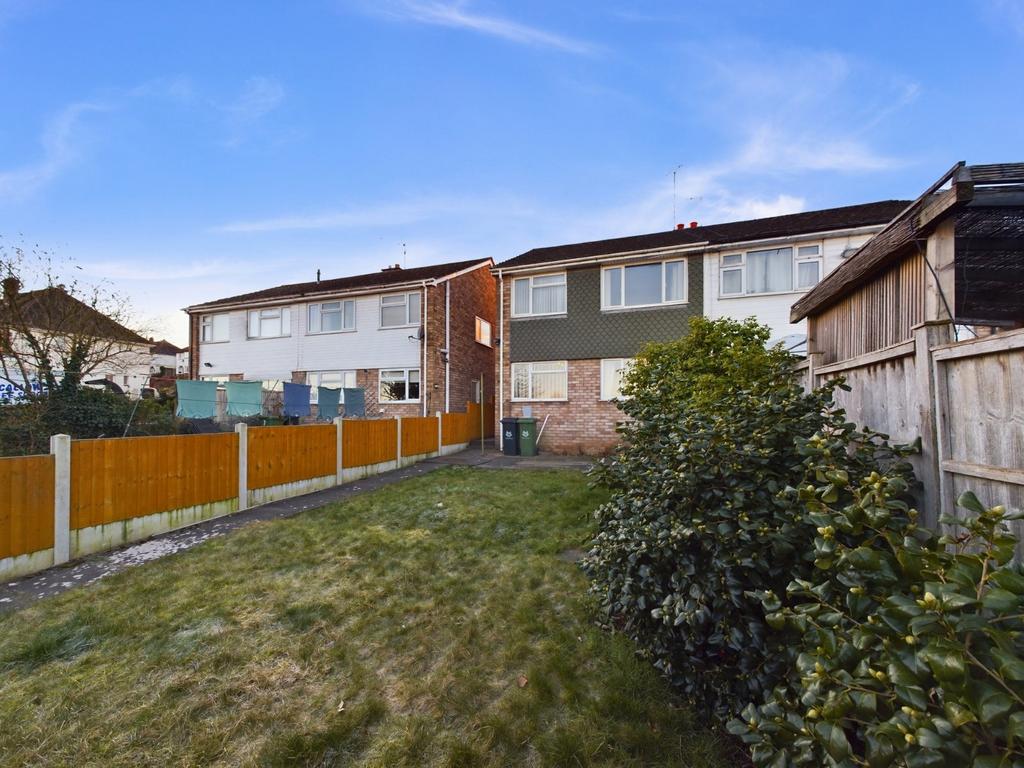 Bromwich Road, Worcester, Worcestershire, WR2 3 bed semidetached house