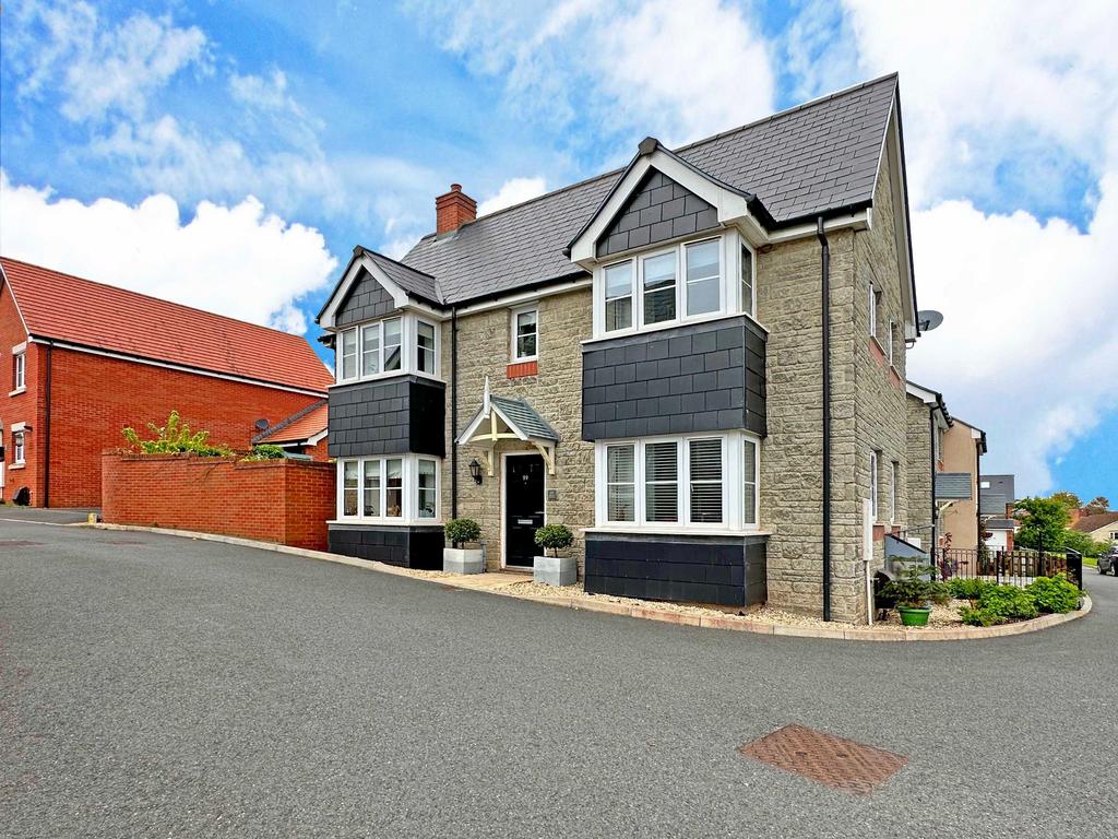 Exminster, Exeter EX6 3 bed detached house for sale £400,000