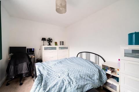 1 bedroom flat for sale, Swindon,  Wiltshire,  SN1