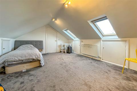17 Evans Grove, St Albans, AL4 9PJ