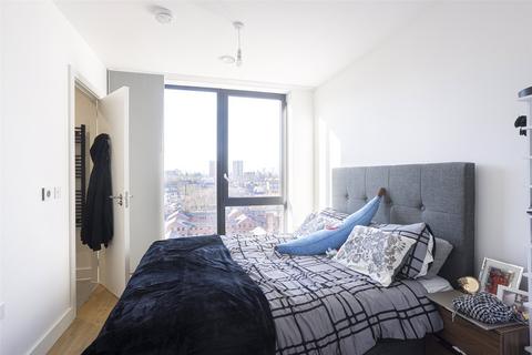 2 bedroom apartment for sale, Aberfeldy Square, Poplar, E14