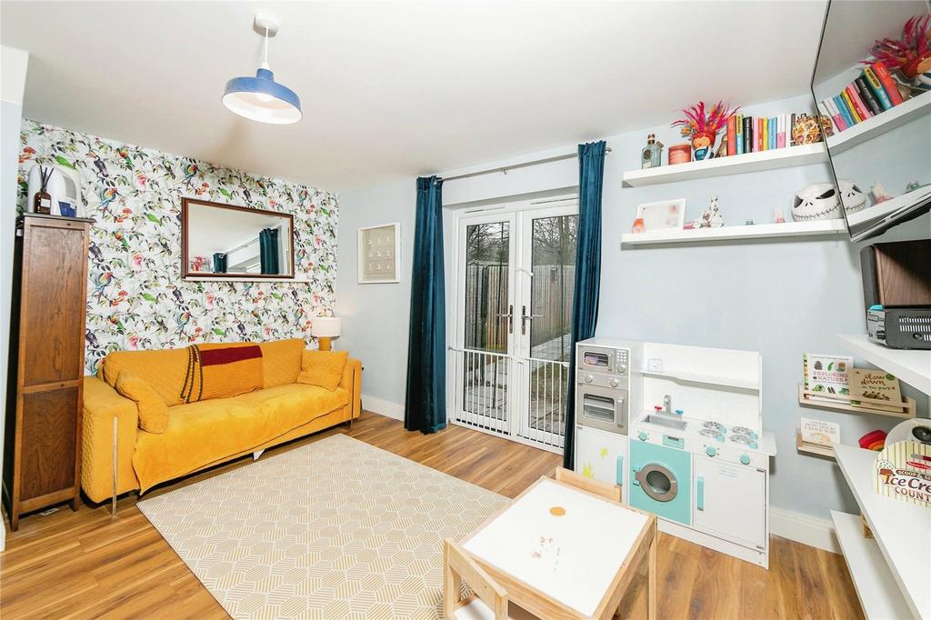 St Legers Way, Riseley, Berkshire, RG7 2 bed end of terrace house for