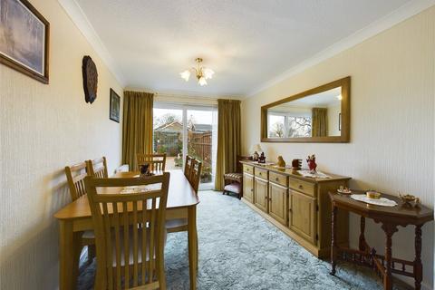35 Eagle Way, Abbeydale, Gloucester, GL4 4WS