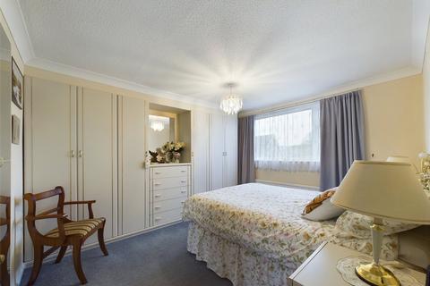 35 Eagle Way, Abbeydale, Gloucester, GL4 4WS