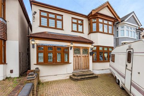 5 bedroom semi-detached house for sale, Albany Road, Hornchurch, RM12