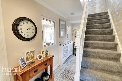 4 bedroom detached house for sale, Main Street, Leicester