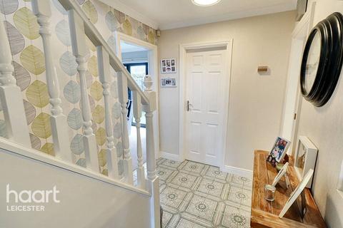 4 bedroom detached house for sale, Main Street, Leicester
