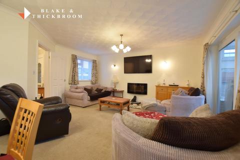 3 bedroom detached bungalow for sale, Woodrows Lane, Clacton-on-Sea