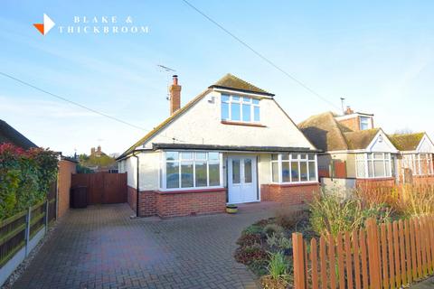 4 bedroom chalet for sale, Third Avenue, Clacton-on-Sea