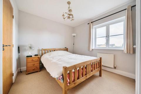 4 bedroom end of terrace house for sale, Middle Barton,  Oxfordshire,  OX7