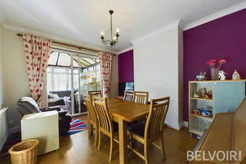 26 Abbots Way, Newcastle, ST5 2EZ
