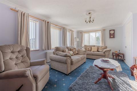 3 bedroom semi-detached house for sale, Langdown Road, Southampton SO45