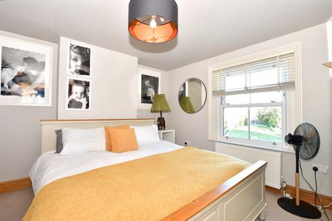 3 bedroom semi-detached house for sale, Horsham Road, Cranleigh, Surrey