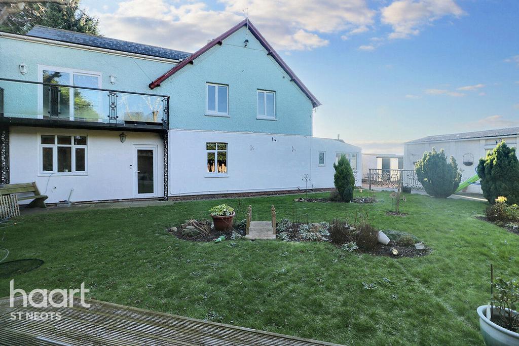 Great North Road, St Neots 3 bed semidetached house for sale £425,000