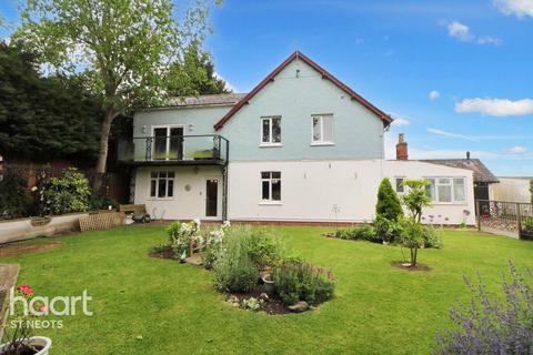 3 bedroom semi-detached house for sale, Great North Road, St Neots