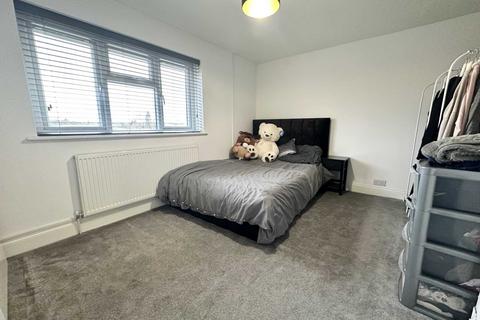 5 Carmelite Road, Luton, LU4 0NH