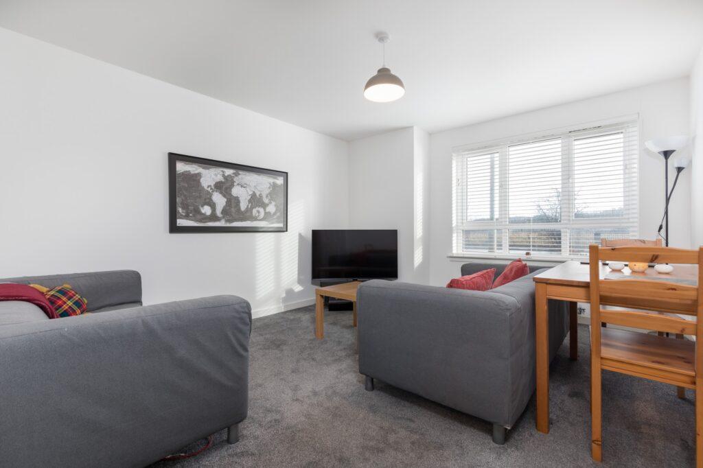 Boydstone Path, Cowglen 2 bed flat for sale £139,000