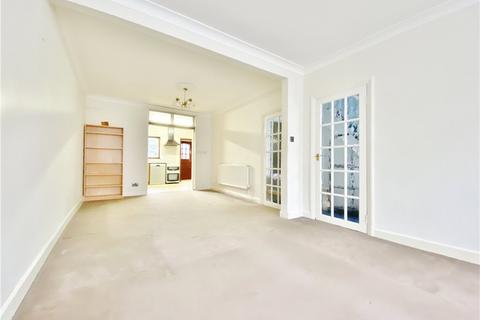 3 bedroom end of terrace house to rent, Ivanhoe Road, Hounslow, TW4