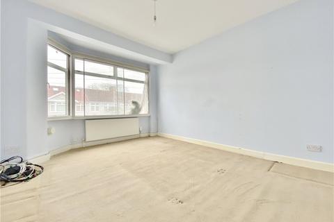3 bedroom end of terrace house to rent, Ivanhoe Road, Hounslow, TW4