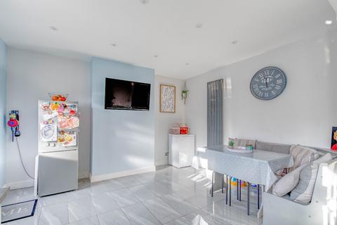 45 Church Road, Astwood Bank, Redditch, B96 6DH