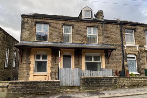 3 bedroom terraced house for sale, Longwood Gate, Huddersfield, West Yorkshire, HD3