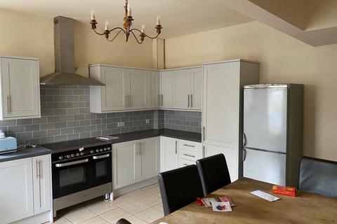 3 bedroom terraced house for sale, Longwood Gate, Huddersfield, West Yorkshire, HD3