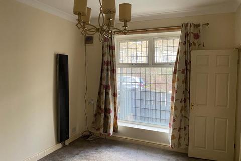 3 bedroom terraced house for sale, Longwood Gate, Huddersfield, West Yorkshire, HD3