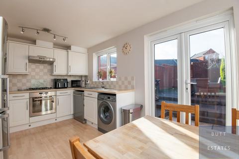 5 Brockey Walk, Exeter, EX2 7PB