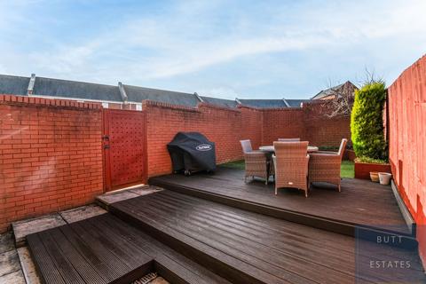 5 Brockey Walk, Exeter, EX2 7PB