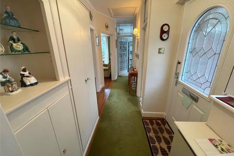 35 Southview Drive, Upminster, RM14 2LL