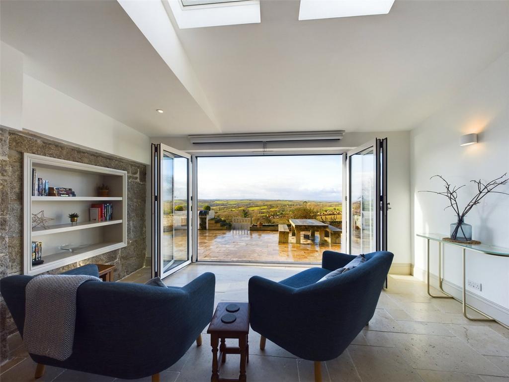 Bodmin, Cornwall 6 bed detached house for sale £900,000