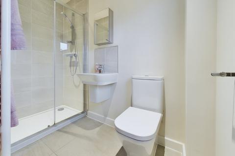 5 Lavinia Close, Worcester, WR2 5GT
