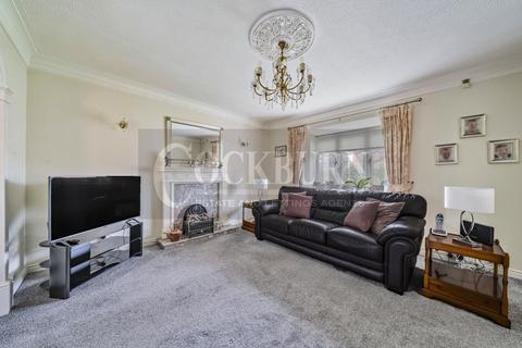 11 Margaret Gardner Drive, London, SE9 3LR