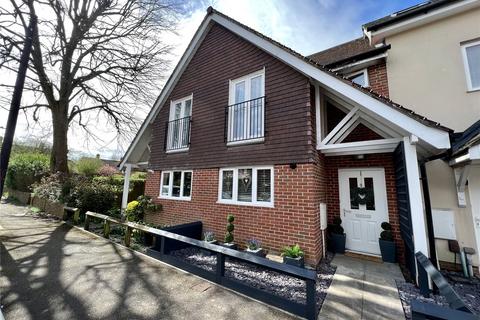 4 bedroom terraced house for sale, Grange Road, Petersfield, Hampshire, GU32