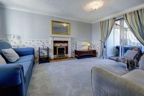 3 bedroom detached house for sale - Kingsley Court, Welwyn Garden City AL7