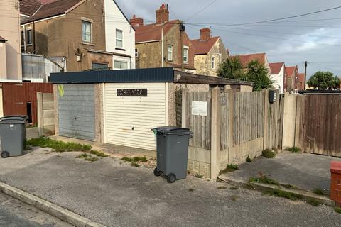 2 Daventry Avenue, Bispham, Blackpool, FY2 9LB